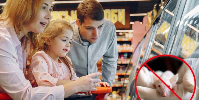 Familie im Supermarkt