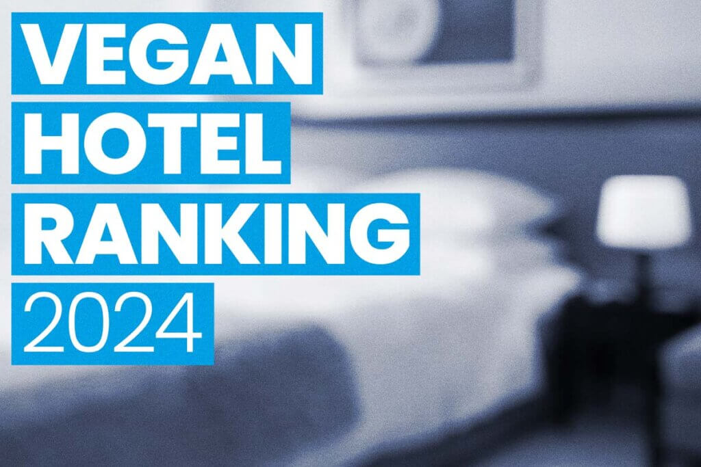 Hotelzimmer. Textzeilen: Vegan Hotel Ranking 2024